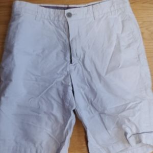 IZOD shorts
